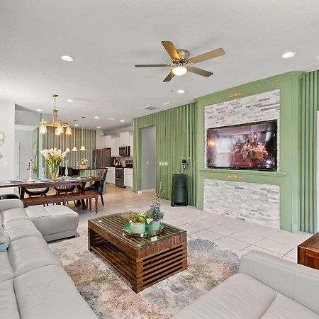 Stylish Cozy Family Getaway With Private Pool And Lake View Kissimmee Kültér fotó