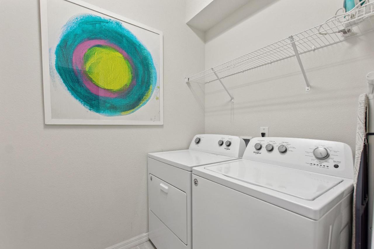 Stylish Cozy Family Getaway With Private Pool And Lake View Kissimmee Kültér fotó