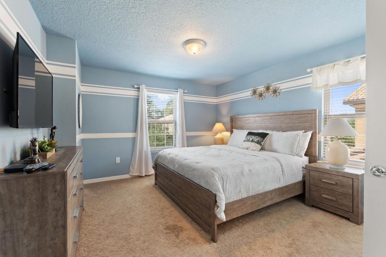 Stylish Cozy Family Getaway With Private Pool And Lake View Kissimmee Kültér fotó