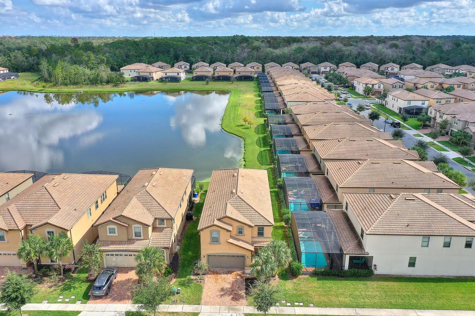 Stylish Cozy Family Getaway With Private Pool And Lake View Kissimmee Kültér fotó